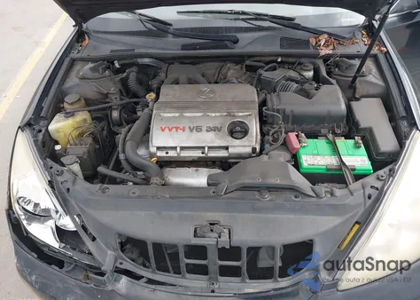 2002 Lexus Es 300 z USA, uszkodzony, nr VIN JTHBF30G820059904